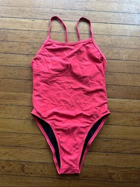 Jolyn Perry One-Piece, 30, Strawberry